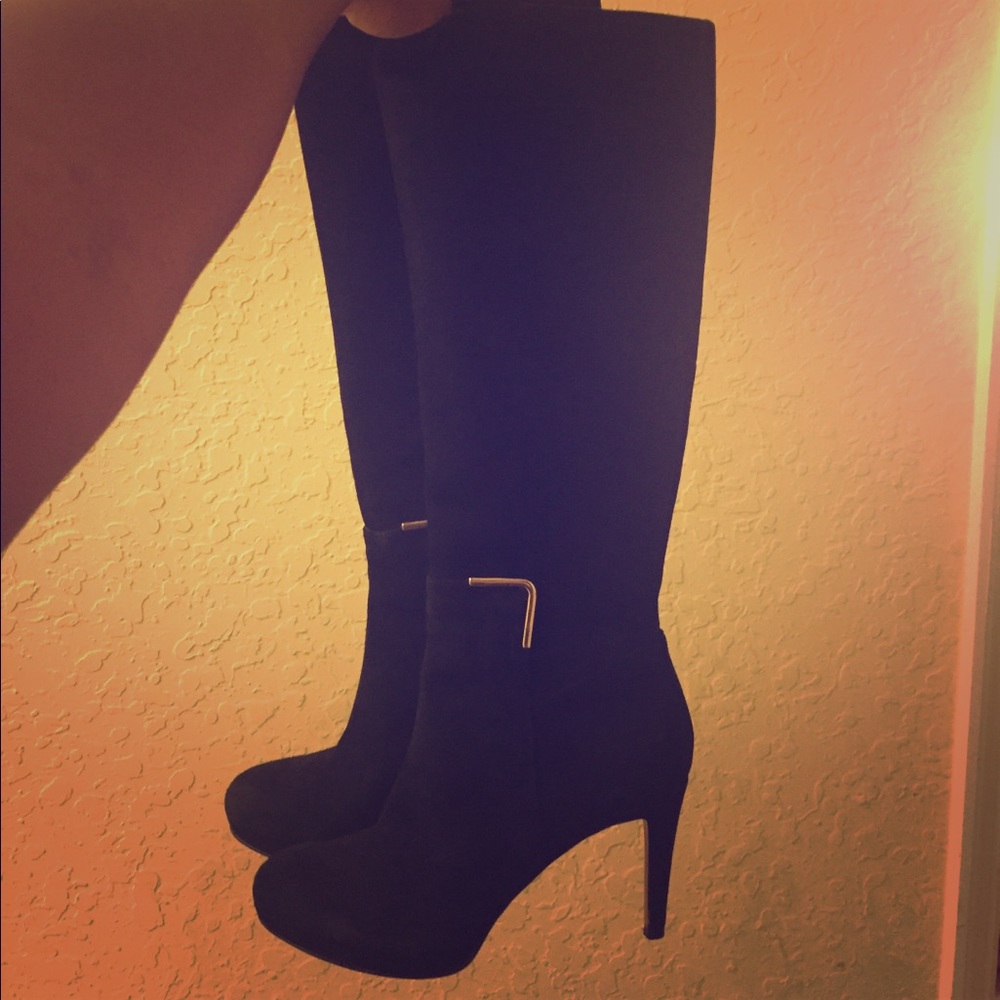 ‼️SOLD‼️Nine West Women’s Tall Heel Boots Size 7